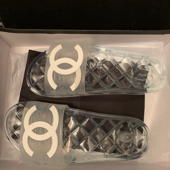 plastic chanel slides